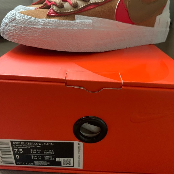 Nike Blazer x sacai low size 7.5M/size 9W - Picture 6 of 8